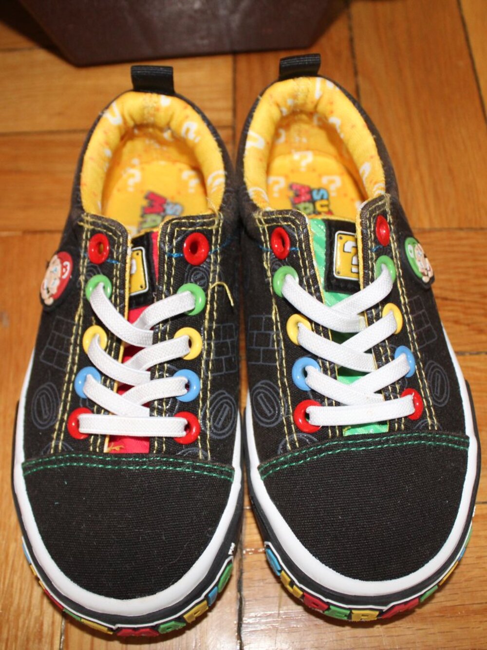 Super Mario Sneakers SIZE 11T